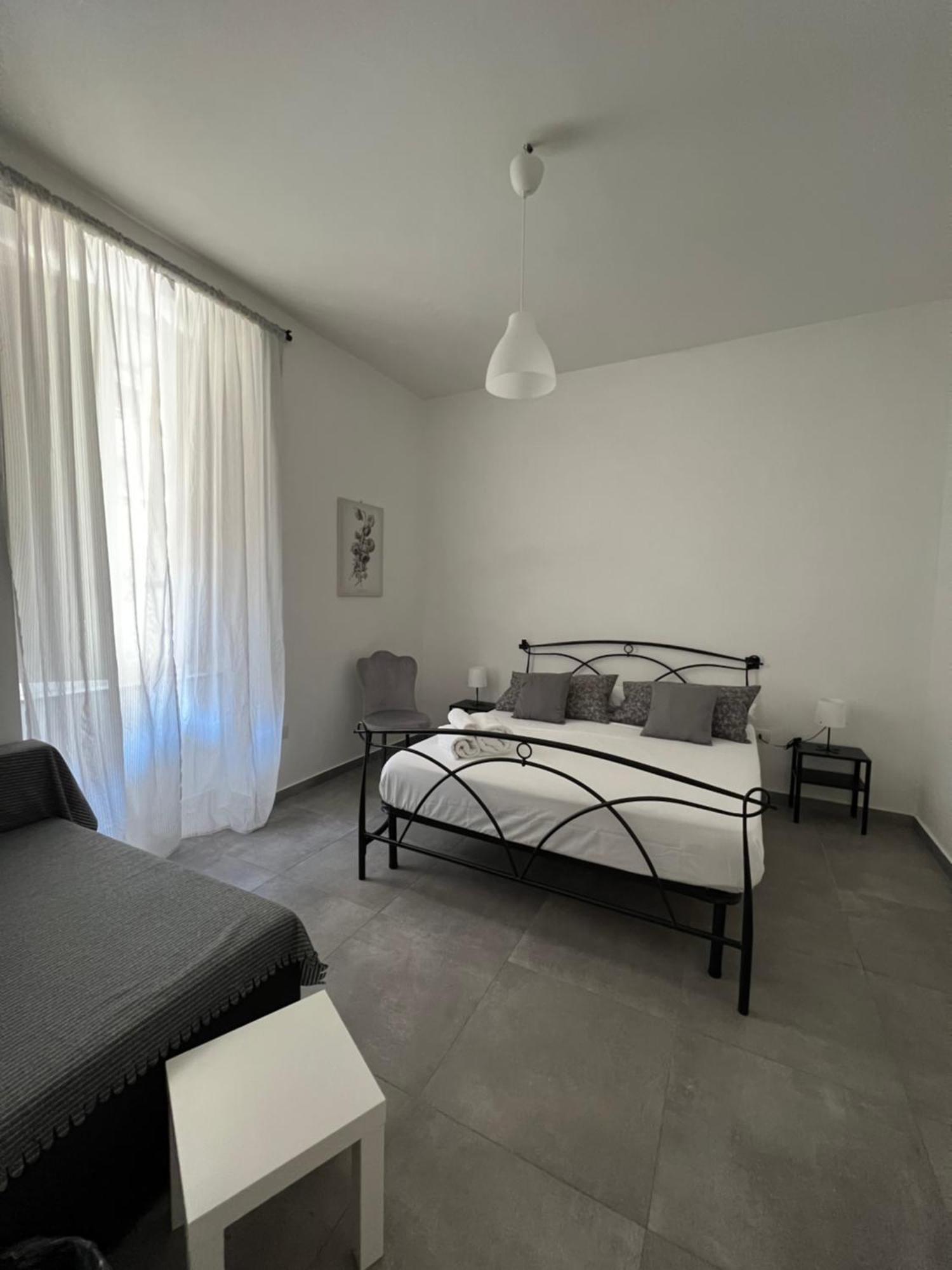 Casa Manfredi Bed and Breakfast Napoli Esterno foto